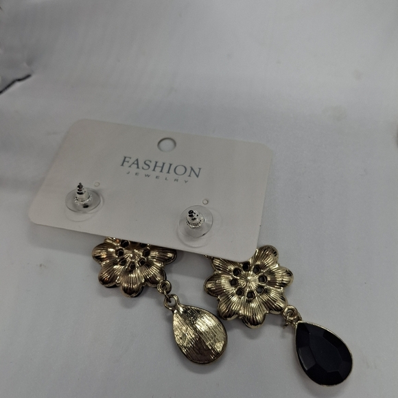 Black rhinestone and Goldtone statement postback earrings #24 - Picture 4 of 5